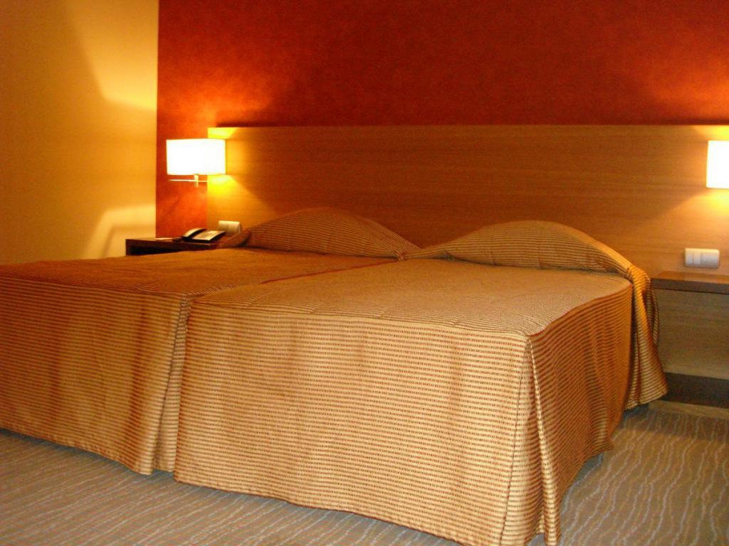 Hotel Lusitania Congress & Spa Guarda Pokój zdjęcie