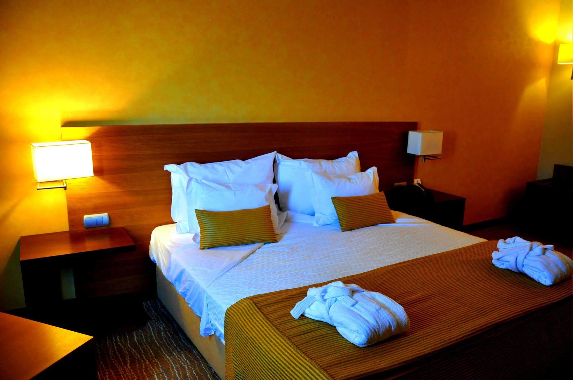 Hotel Lusitania Congress & Spa Guarda Zewnętrze zdjęcie